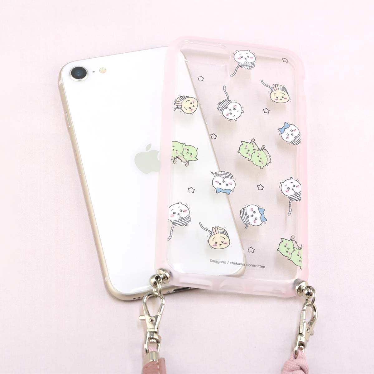 Chiikawa IIIIfit Loop iPhone Case (All-Over Pattern)