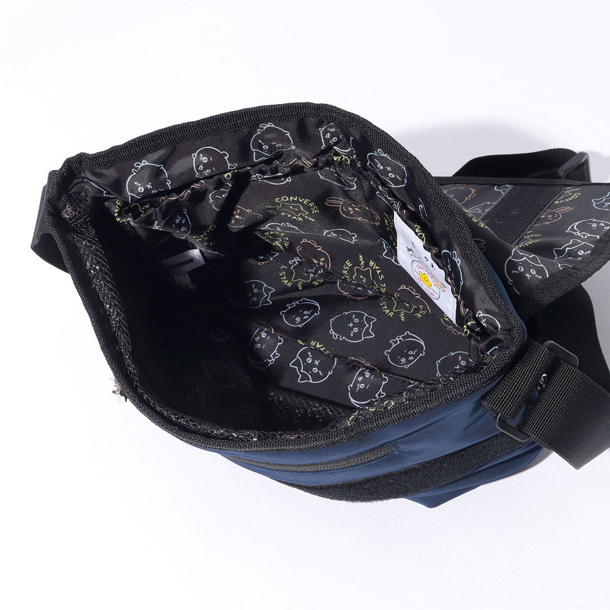 吉伊卡哇×Converse 信使包(深藍色)
