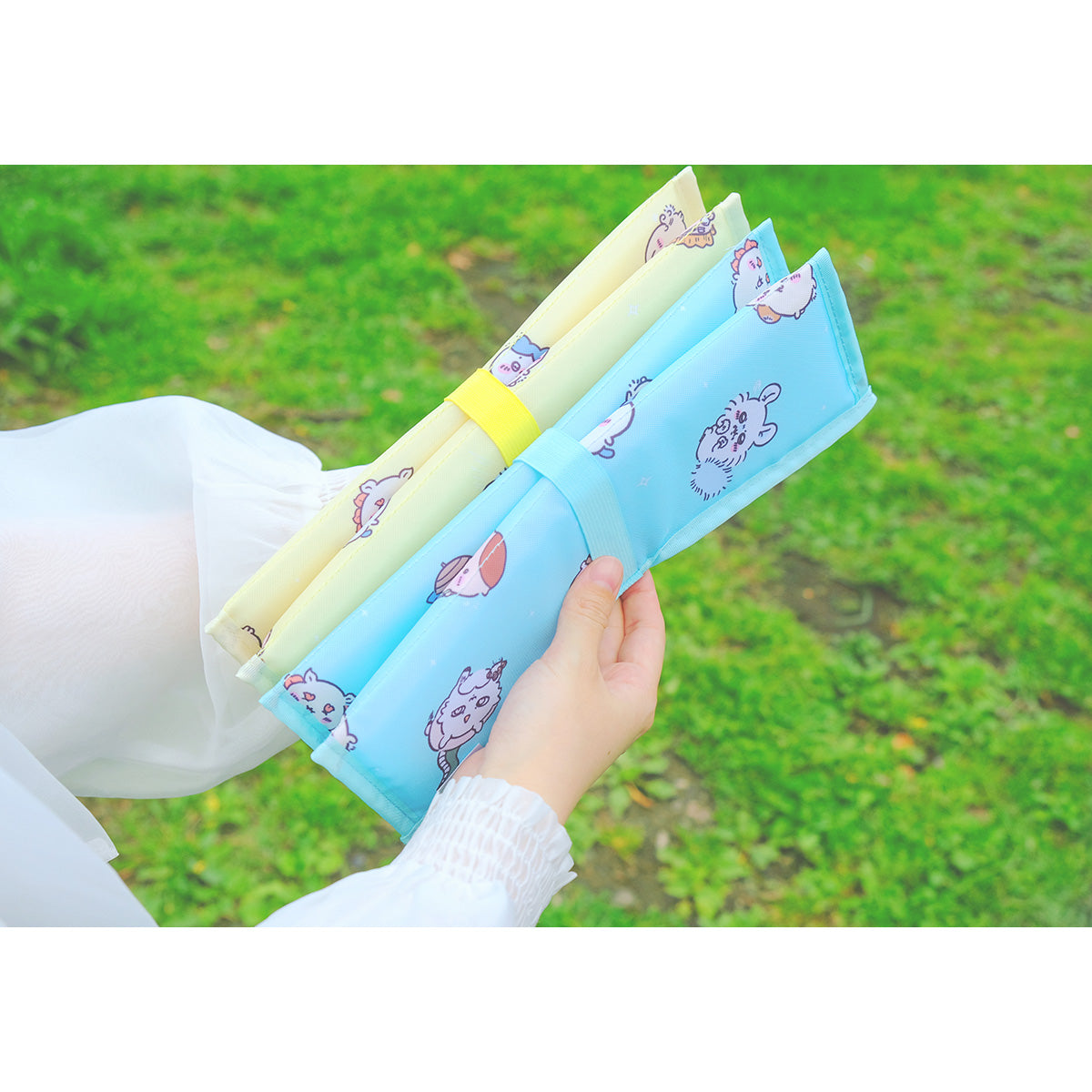 ちいかわ お出かけ楽しみ!な レジャーざぶとん(ブルー)