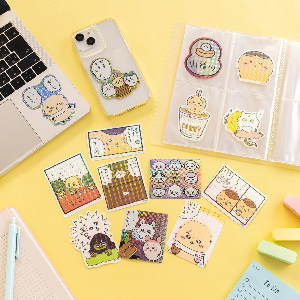Chiikawa Smartphone-sized Hologram Sticker (Rakko Pudding)