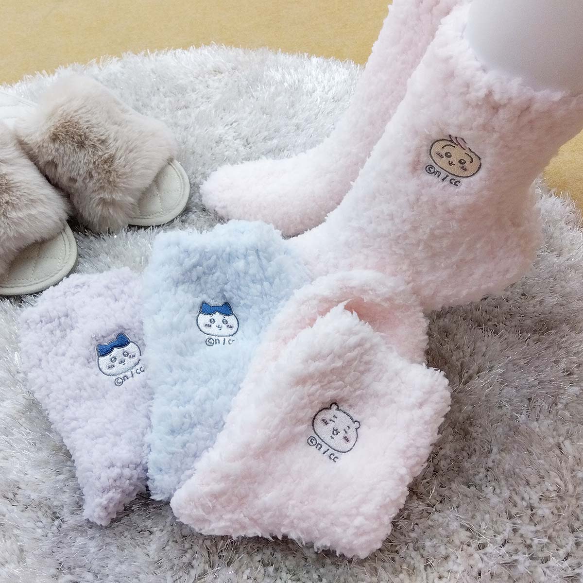 ちいかわ もこもこクルーソックス(うさぎ ピンク) レディース用