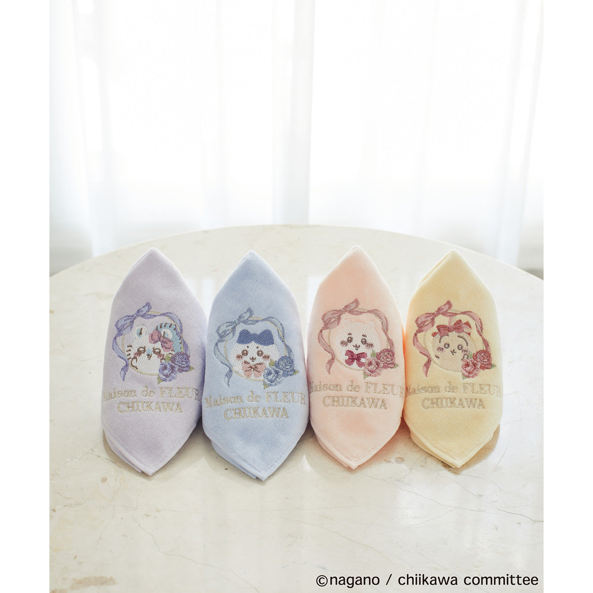 【预订】吉伊卡哇 Maison de FLEUR 刺绣毛巾手帕(哈奇喵)【2025年3月中旬起依次发货(若延期发货也不可取消)】【不可与普通商品同时购买、不可指定配送日期】【不参与促销活动】