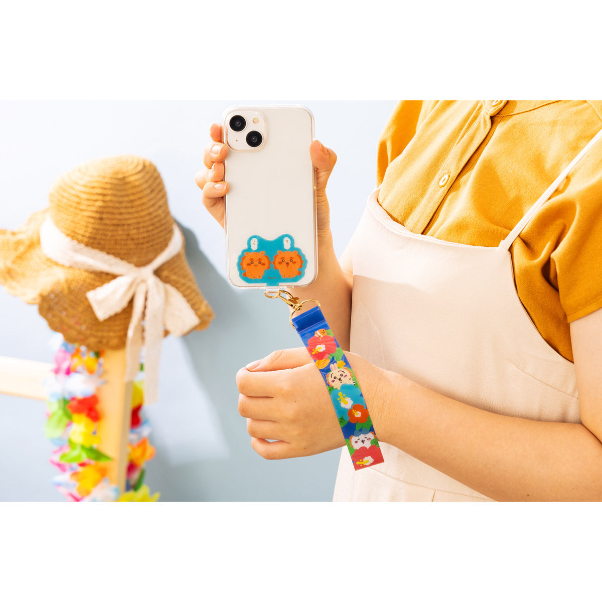 ちいかわ シーサーのおみやげやさん ハンドストラップ付きフォンタブ(ハイビスカス)