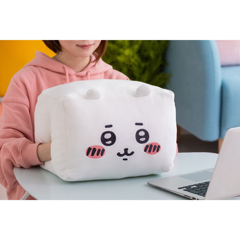 ちいかわ もちもちおひるねハンドマフ(もちっとちいかわ)