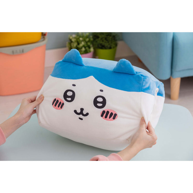 ちいかわ もちもちおひるねハンドマフ(もちっとハチワレ)