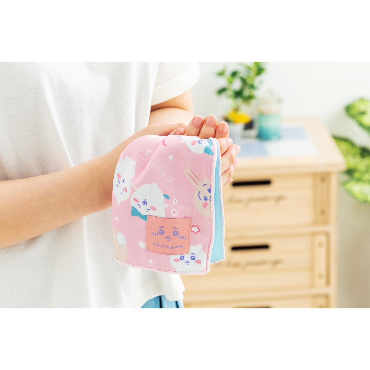 Chiikawa Cooling Handkerchief