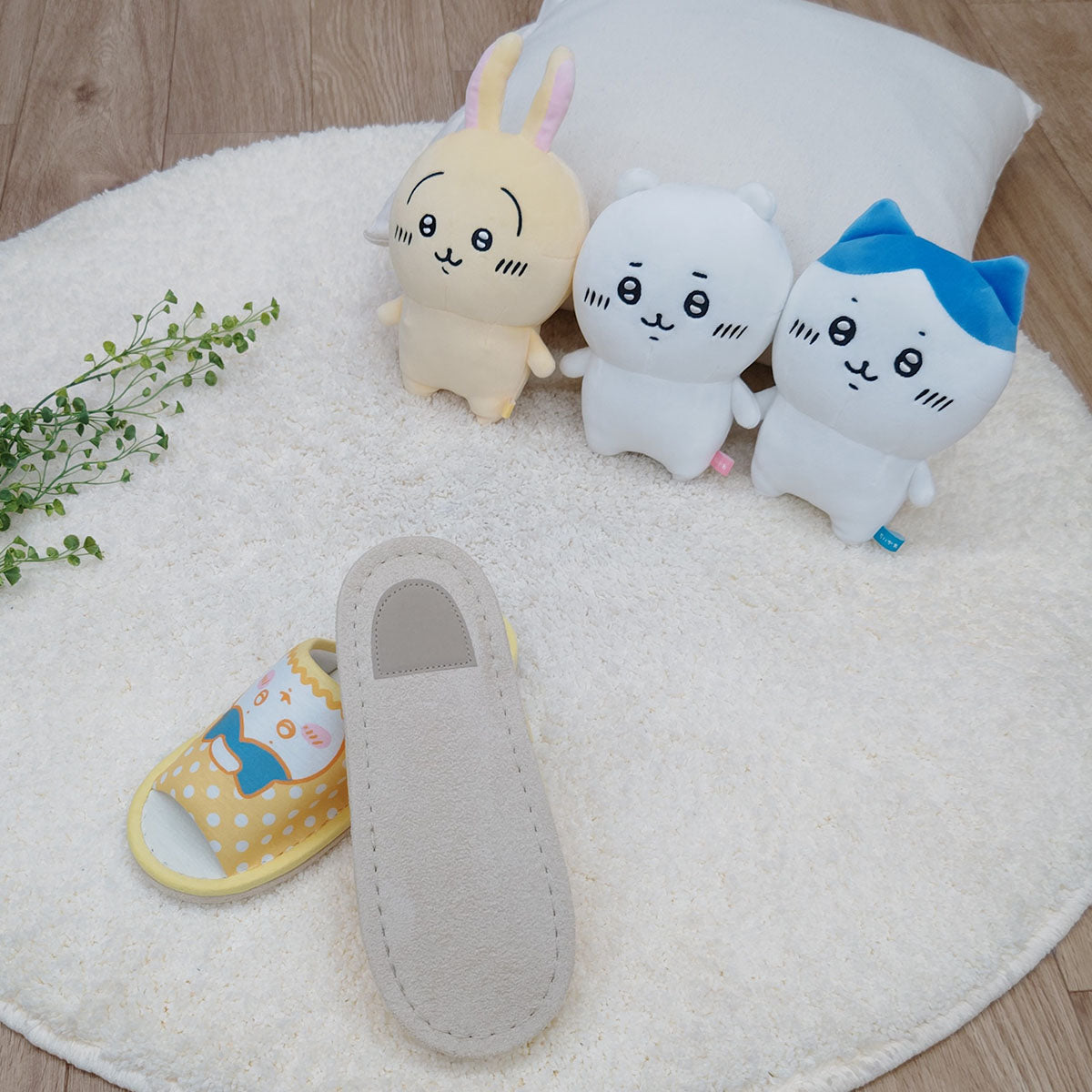치이카와 오픈 슬리퍼 YE
