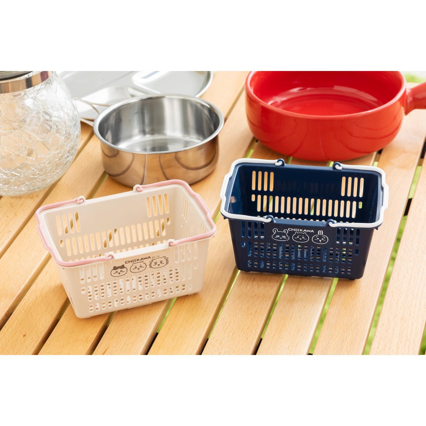 Chiikawa Go Camping! Mini Basket (Off White)