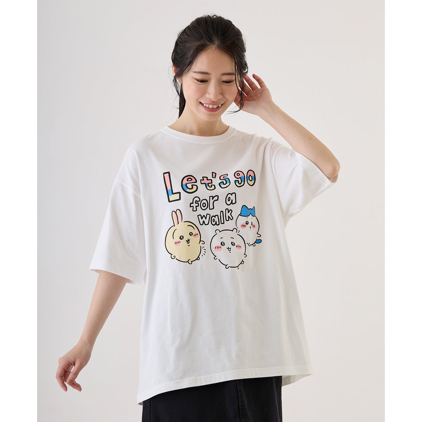 치이카와 나들이 즐거워! 빅 T셔츠 산책 화이트