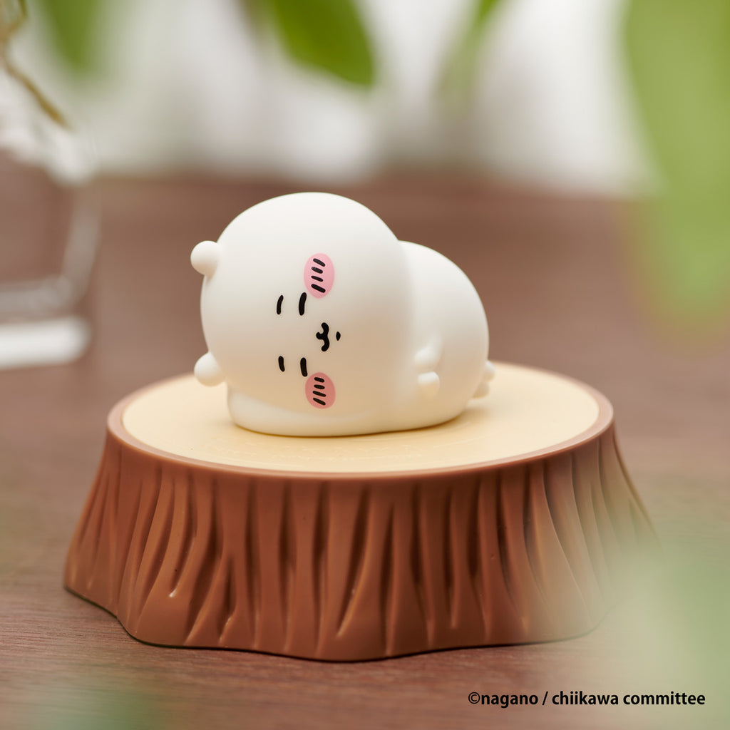 Chiikawa Desktop Light