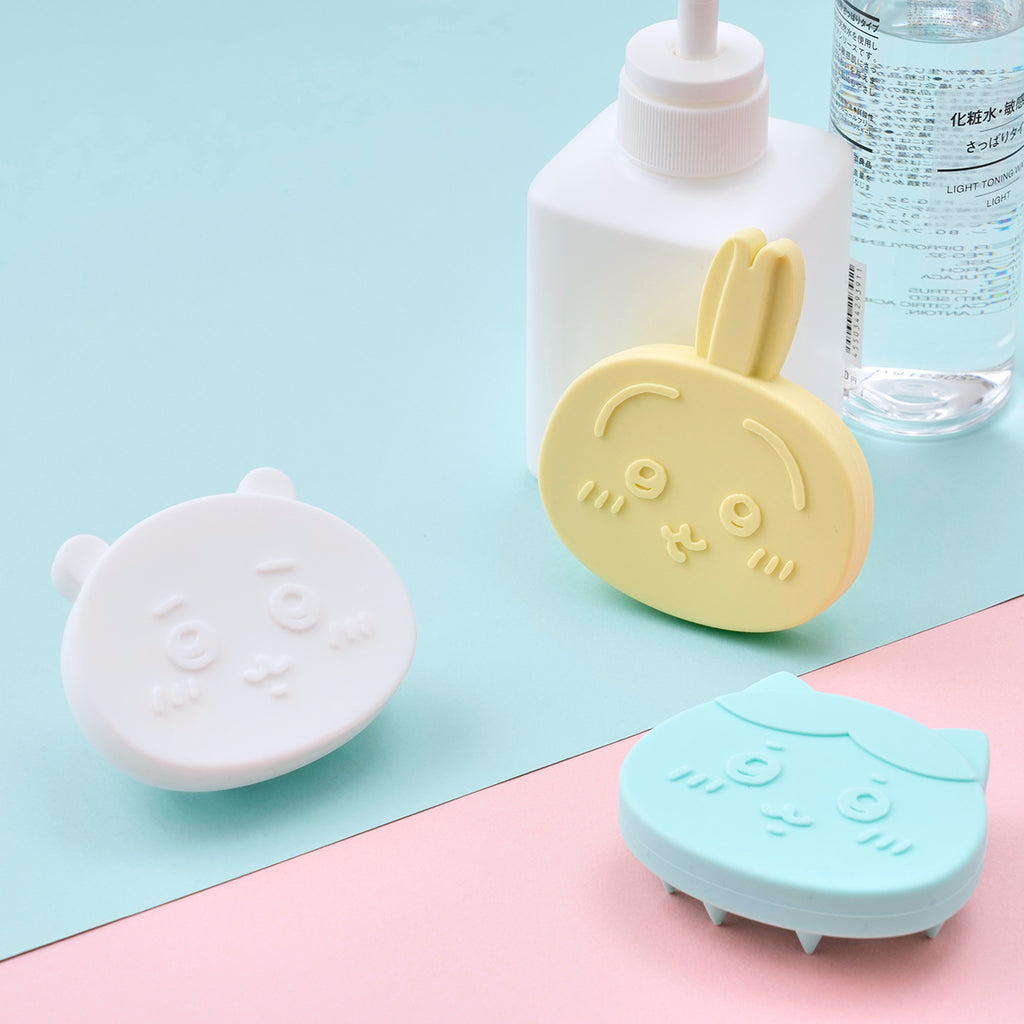 Chiikawa shampoo brush (rabbit)