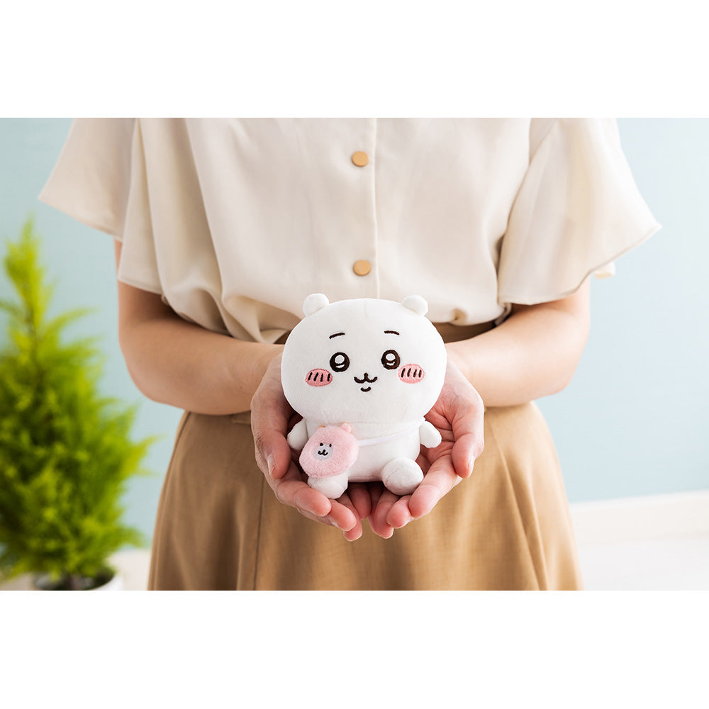 I'm looking forward to going out! Sitting Mini Plush toy (Chikawa)