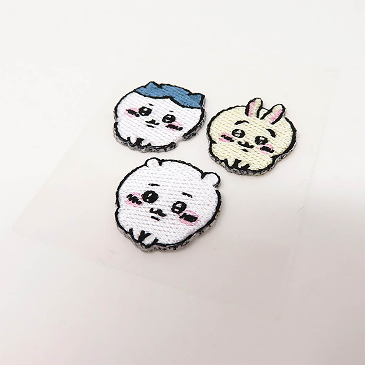 ちいかわ ししゅうワッペン（ちょこん）