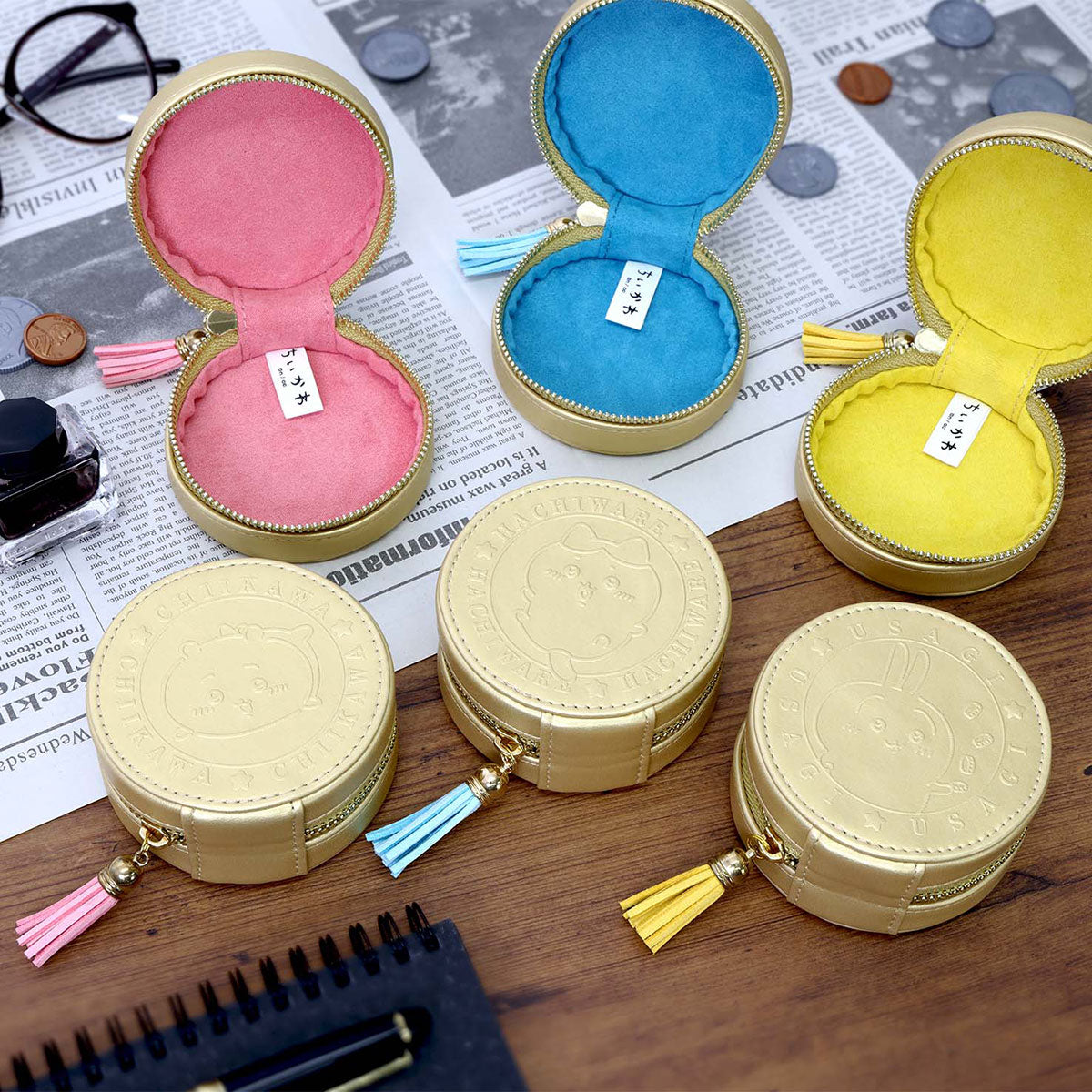 Chiikawa Mitamemo Coin Pouch (Chiikawa)
