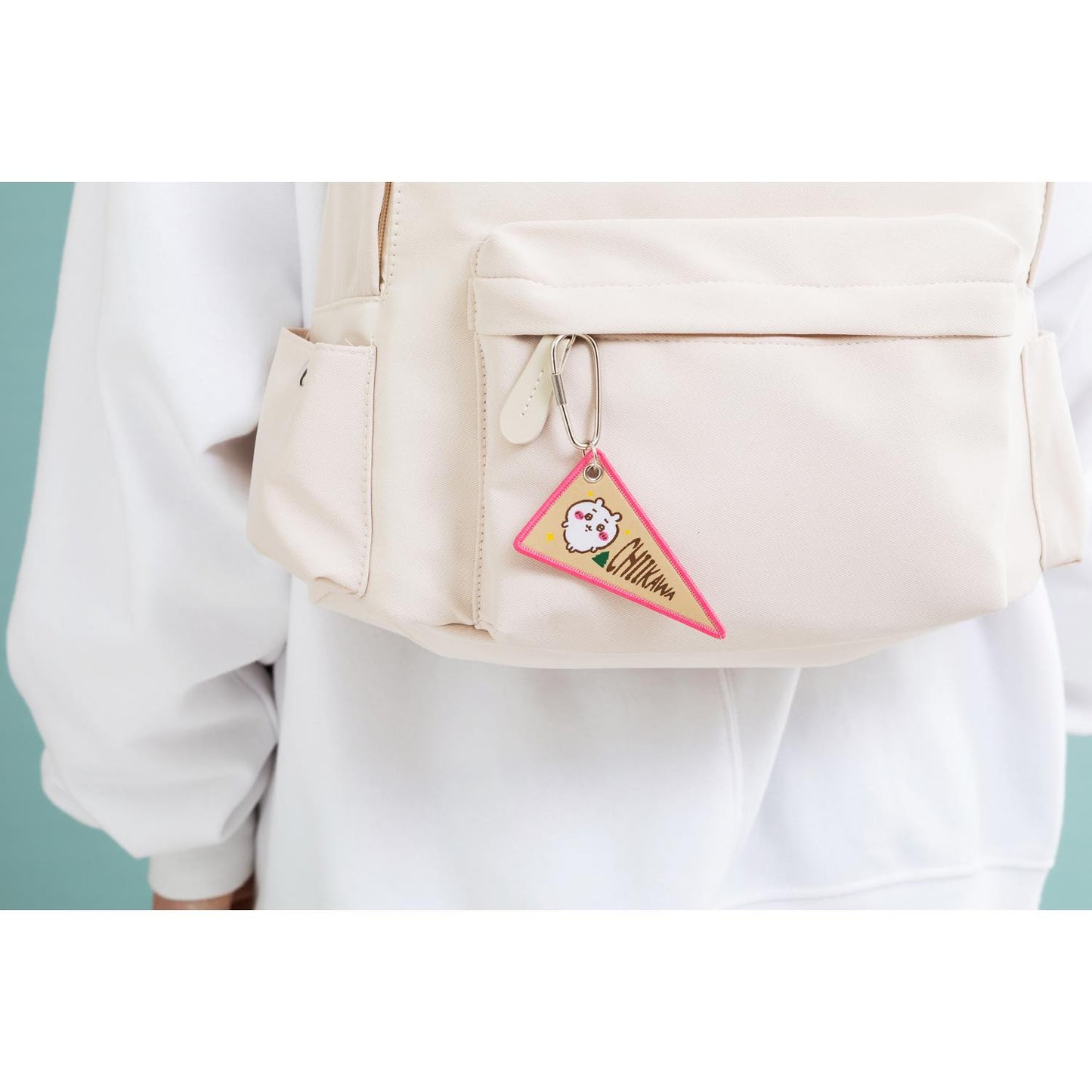 ちいかわ キャンプへGO! 織フラッグキーホルダー（ちいかわ）